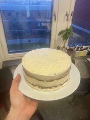 Vanilla cake first cream/Vanilkový dort první vrstva
