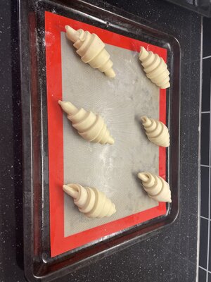 Croissanty při kynutí
